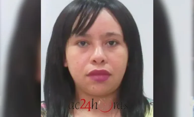 Mulher sofre mal súbito e morre no quintal de casa na frente dos filhos