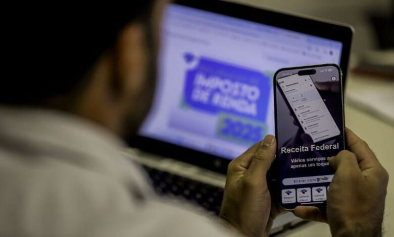 Receita abre na sexta consulta a maior lote de restituição da história - Nacional