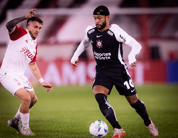Corinthians perde para Huracán e dá adeus à Sul-Americana nessa terça