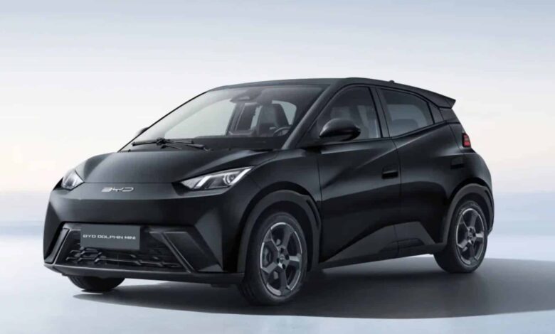 O BYD Dolphin Mini foi o carro elétrico mais vendido em fevereiro.