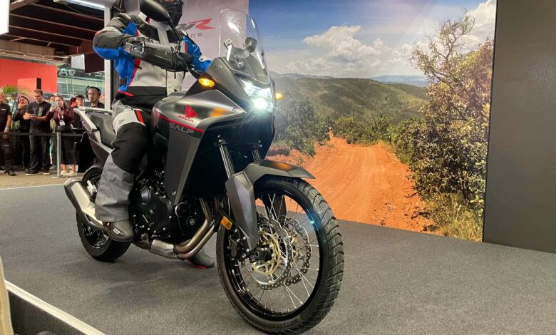 Honda confirma novas Hornet 750 e Transalp 750 para o brasil