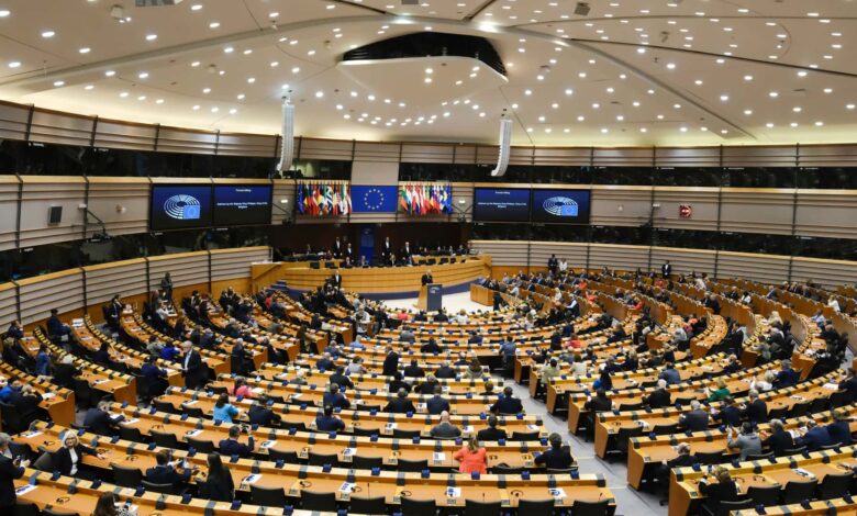 Europa cede e montadoras terão mais tempo para poluir