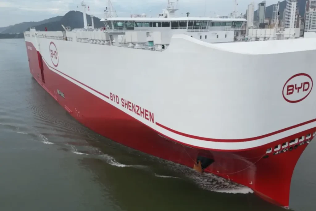 Navio BYD Brasil 7.000 carros