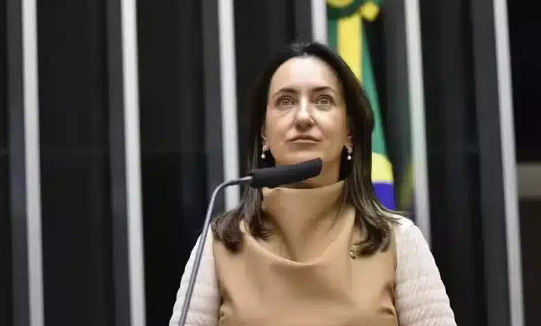“Coisa bizarra” afirma Rosângela Moro sobre gastos de Janja;vídeo