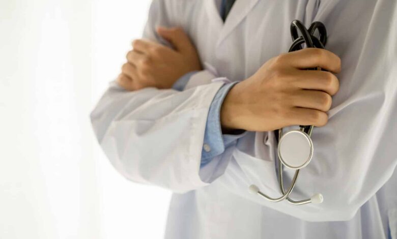 De outubro a dezembro: médicos PJ da Maternidade do Governo pedem ajuda para receberem salários do ano passado