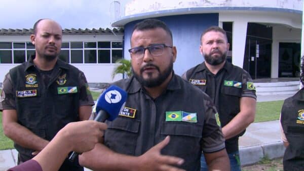 Trabalhadores terceirizados da Caer cobram pagamento de salários atrasados