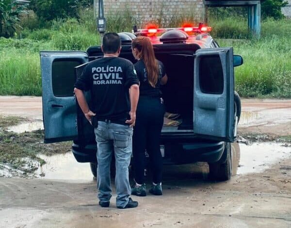 Prestador de serviços é preso suspeito de mostrar vídeos de pornografia para crianças em Caracaraí