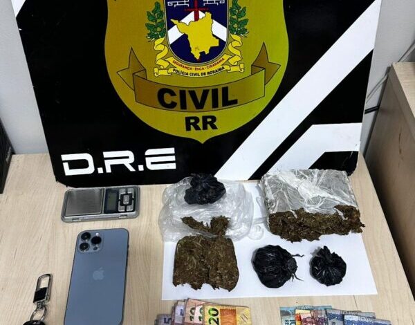 Dupla é presa por envolvimento com o tráfico de drogas no bairro Caranã