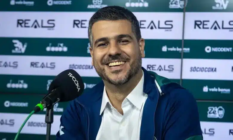 CEO do Coritiba revela atraso de pagamento do Atlético-MG