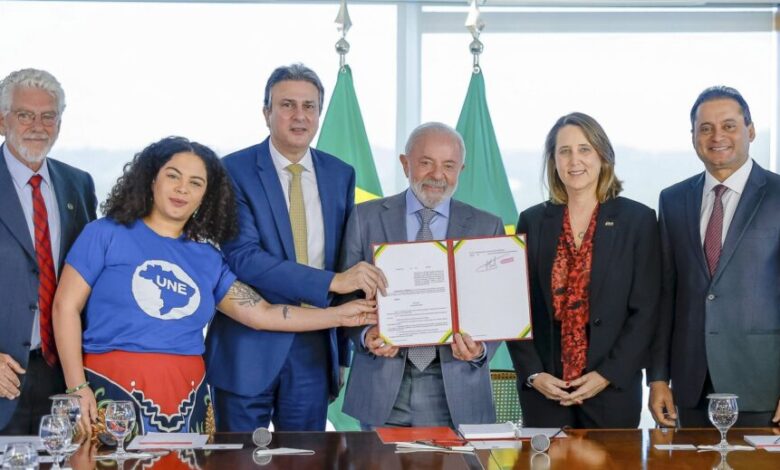 Ensino à distância no Brasil é falsa democratização, defende professor da USP – Brasil de Fato
