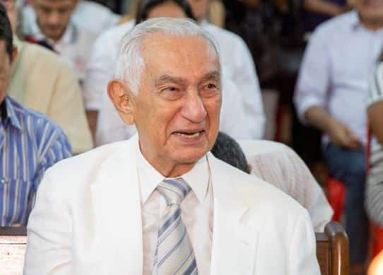 Autoridades, amigos e políticos lamentam a morte de Carlos Braga