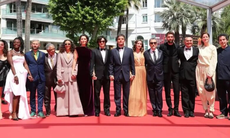 'Agente Secreto' leva frevo para Cannes e tem estreia aplaudida