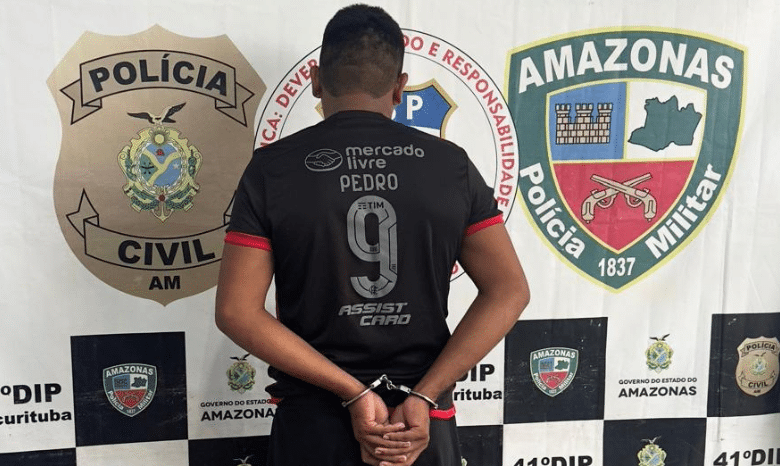 Traficante é preso com cartões bancários e documentos de terceiros no AM