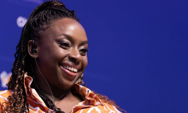 Bienal do Livro: Como foi a abertura com Chimamanda - 13/06/2025 - Ilustrada