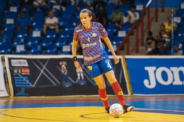 Serc empata em 2 a 2 e decide vaga em jogo de volta