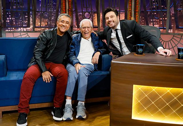 SBT TV | Carlos Alberto de Nóbrega e Maurício Manfrini relembram bastidores, amizade e o emocionante reencontro na 'Praça'