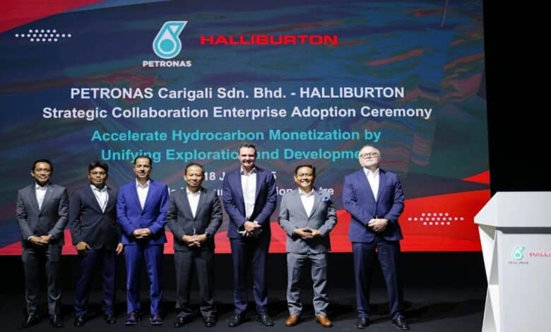 Halliburton and Petronas collaborate to speed up time to first oil