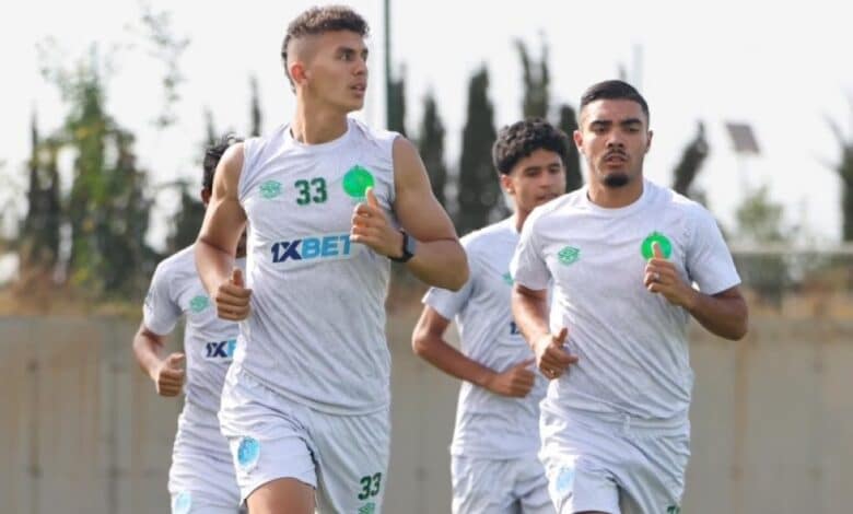 Botola : le Raja de Casablanca entame ses préparatifs et renforce son staff technique