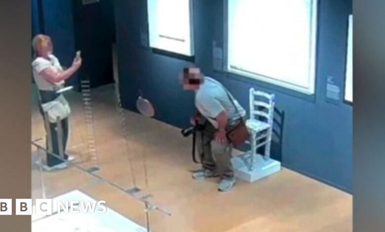 Italian museum's plea after couple break 'Van Gogh' chair