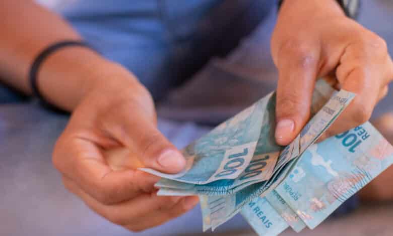 O Fiat Pulsa mais top da linha está com redução de valor que pode fazer você decidir pela compra bem mais rápido do que imagina.