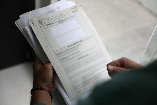 Alienação parental é crime previsto em lei e pode ser denunciada na infância, alerta Defensoria