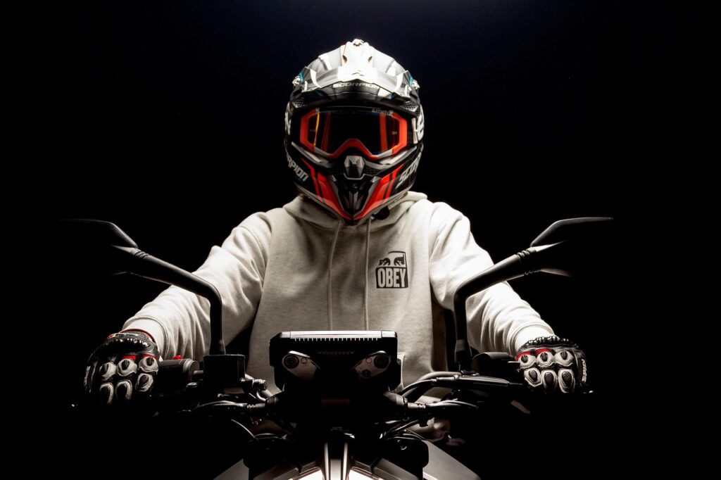 É bom para ficar com mais atenção! Veja quais motos são as mais roubadas no Brasil atualmente.