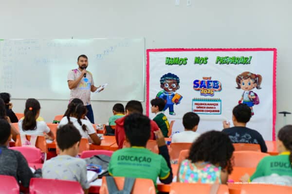 SAEB: “aulões” reforçam a preparação de alunos de Boa Vista para avaliação nacional