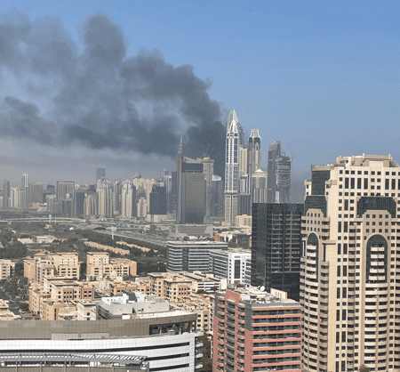 Arranha-céu de 67 andares pega fogo em Dubai; não há feridos