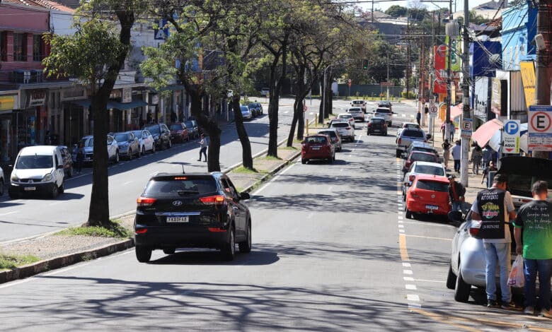 A alfebetização é uma barreira para conseguir sua CNH? Saiba que uma decisão recente do Detran pode mudar essa realidade para muitas pessoas no Brasil; confira mais.