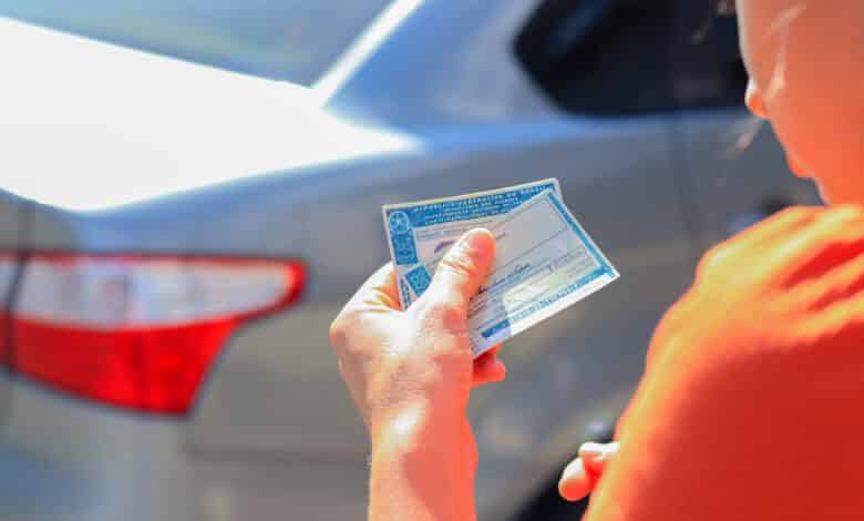 Novo exame obrigatório para CNH deixa brasileiros atentos às regras e a quem será impactado por elas; entenda melhor.
