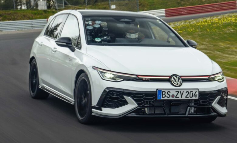 Golf GTI especial bate recorde da VW, mas perde do Honda Civic Type R