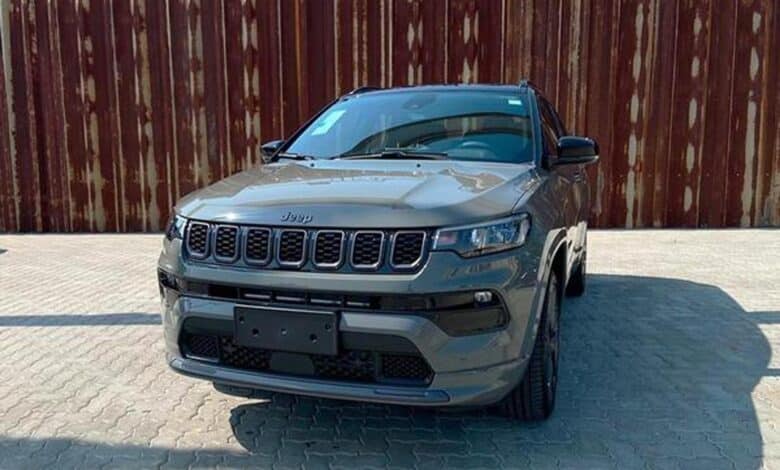 Jeep Compass desbanca Toyota Corolla Cross e lidera entre os SUVs médios nas vendas de maio