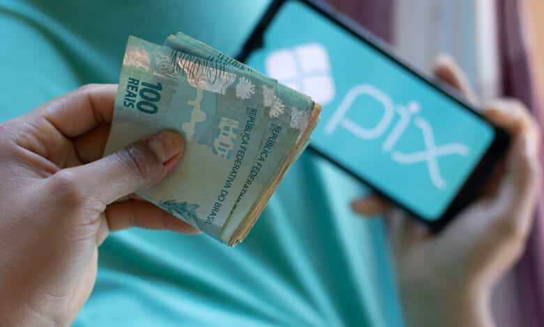 Pix de R$ 200 na conta te ajudaria neste mês? Tem uma possibilidade como essa e muitas pessoas já estão recebendo.