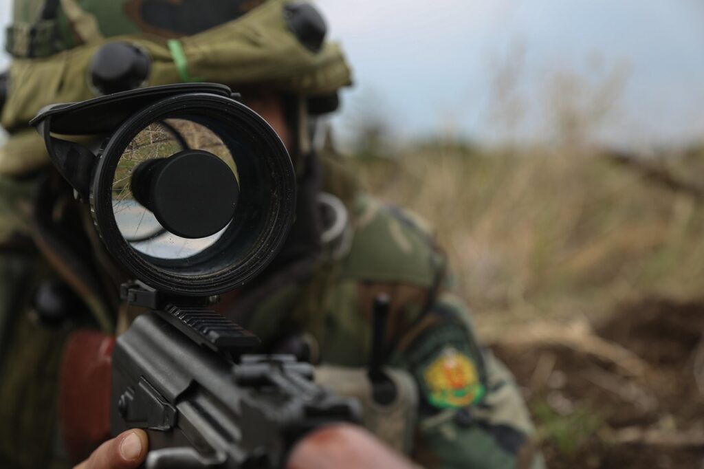 Jovens brasileiros há muito tempo não sabem o que é participar de guerra. A mensagem do Reino Unido deixou muitos surpresos; entenda.