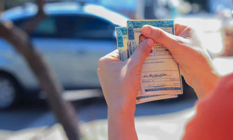 Medicamento típico para quem tem TDAH pode afetar viabilidade da CNH para os motoristas; entenda o que quer dizer.