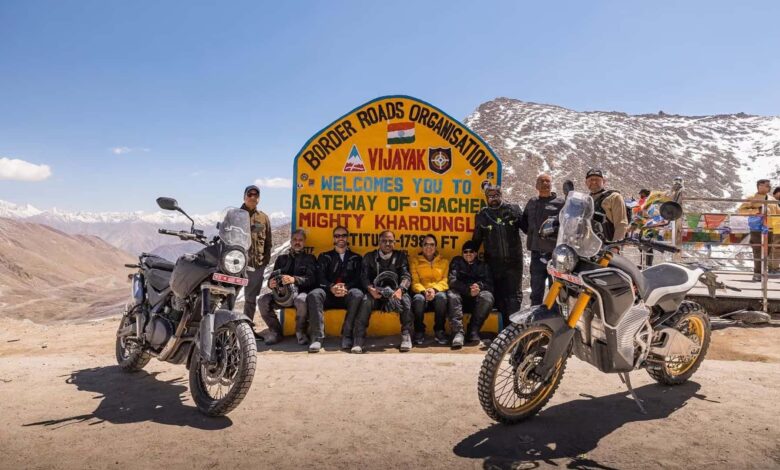 Royal Enfield já testa Himalayan elétrica e de dois cilindros