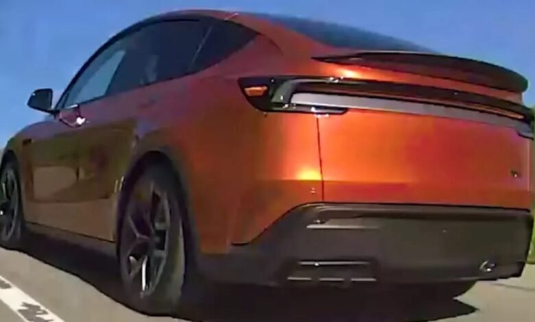 Tesla Model Y Performance é flagrado em testes nos Alpes – Fipe Carros