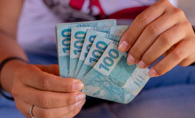 Quase R$ 3 bilhões serão distribuidos pelo Bradesco no Brasil e pode ser que você tenha direito a receber parte desse valor; veja quem são os felizardos dessa lista.