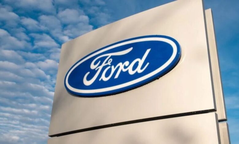 Vendas da Ford sobem 15,2% em maio, impulsionadas por híbridos, apesar da queda nas vendas de elétricos