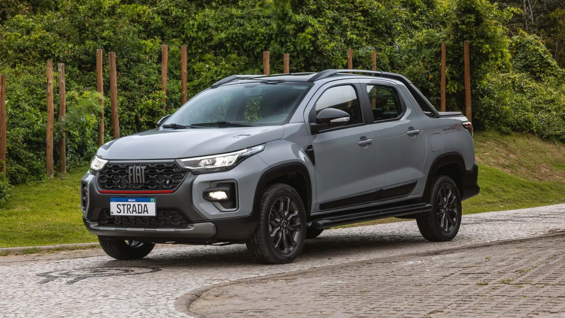 Fiat Strada atinge marca de 2,5 milhões de unidades produzidas