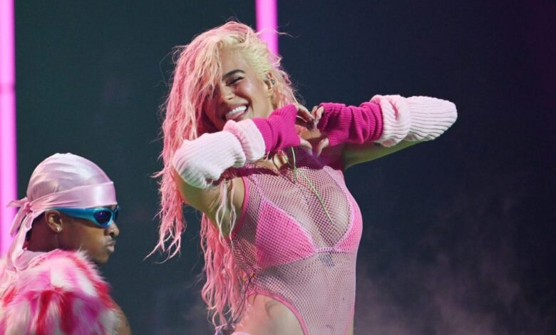Karol G & Anahi Fight Over Ricky Martin in 'Tropicoqueta' Teaser
