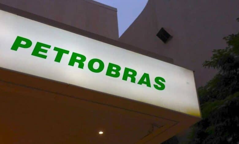 petrobras petr4