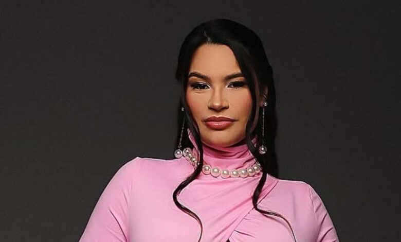 Raissa Barbosa chora após pai de seu filho rejeitar convite para o conhecer: 'Não merecia'