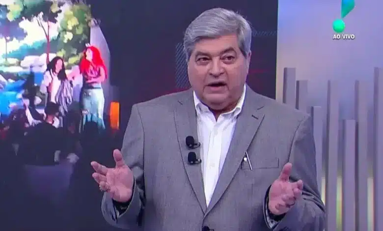 No ar há duas semanas, Datena se irrita e ameaça pedir demissão da RedeTV! | ac24horas