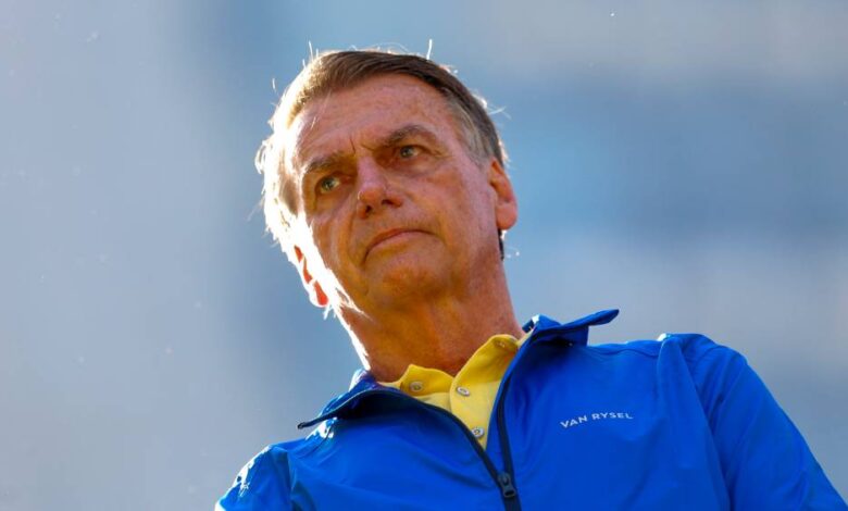 Eleições 2026: Bolsonaro privilegia filhos e racha a base da direita em SC