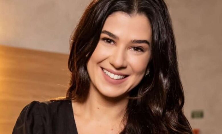 Acabou! Renata Abravanel anuncia separação após 10 anos de casamento