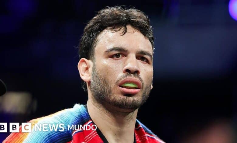 Detienen en EE.UU. al boxeador mexicano Julio César Chávez Jr., al que acusan de tener presuntos vínculos con el Cartel de Sinaloa y estancia ilegal en el país