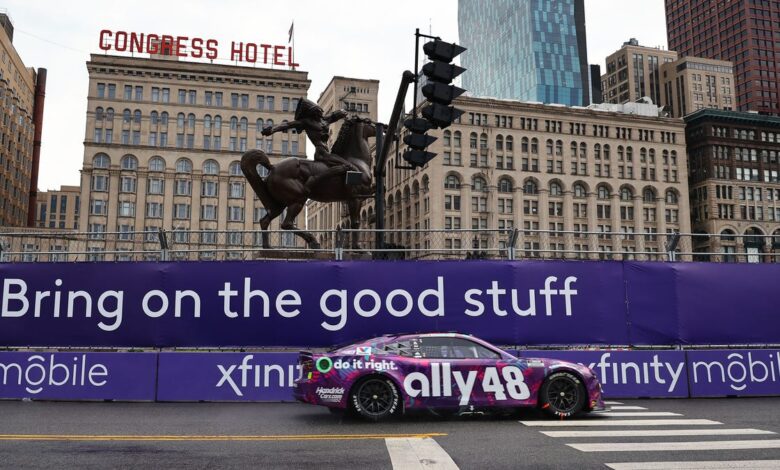 NASCAR Chicago qualifying live results: Cup Series starting lineup