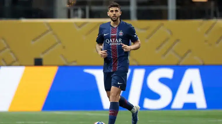Beraldo: por quanto o São Paulo vendeu o zagueiro para o PSG? Quando foi? image