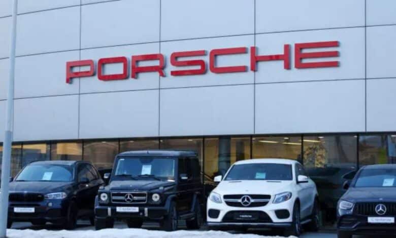 China eleva imposto sobre carros de luxo, impactando montadoras estrangeiras
